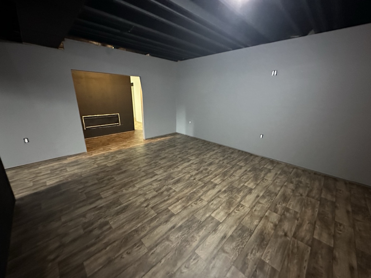 Commercial LVP in open commercial space